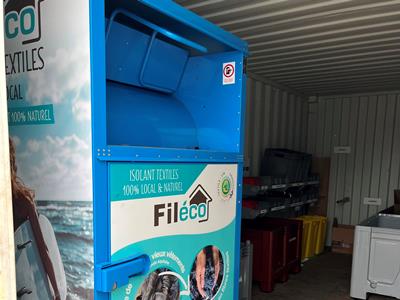 Container de collecte de textiles Ouateco